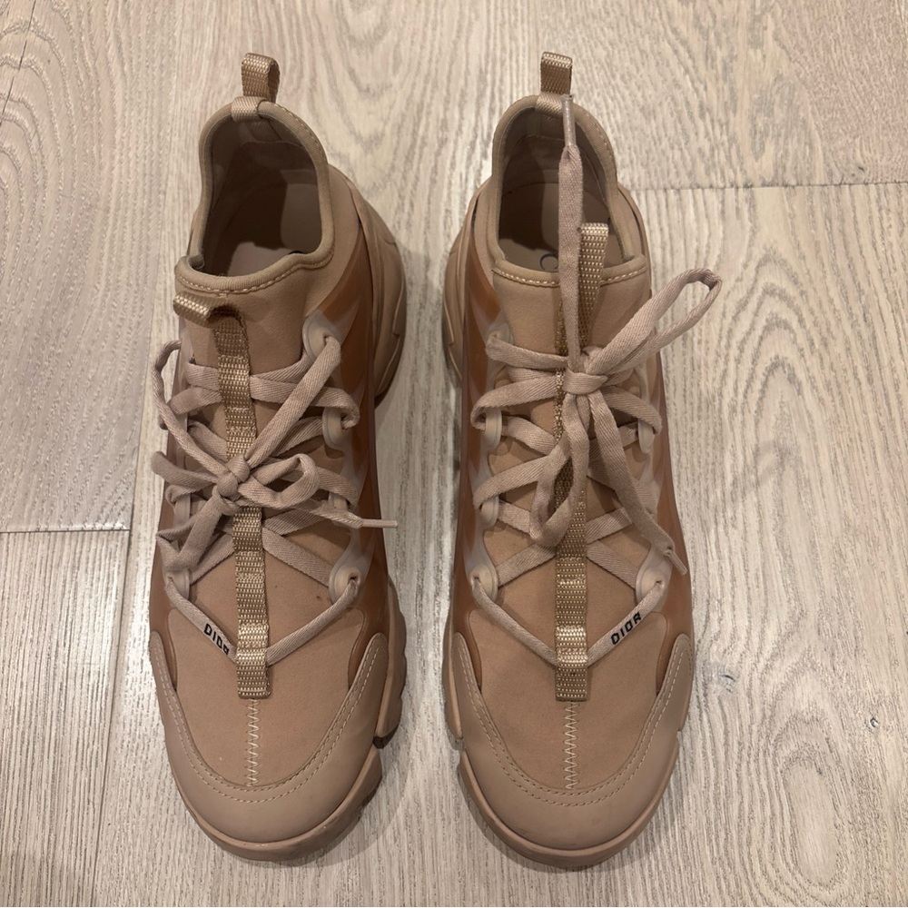 Size 11 - Dior D-Connect Nude W